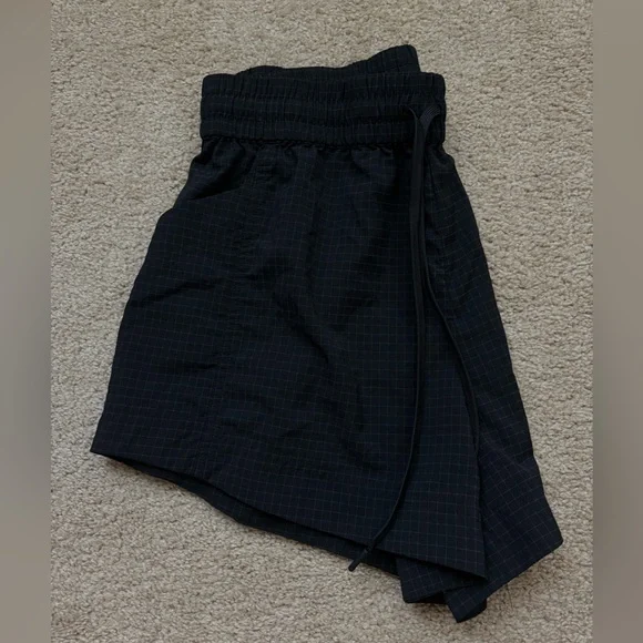 Fabletics Ribstop Short - Picture 5 of 5